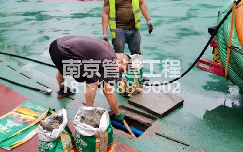 218幕府山管道清淤